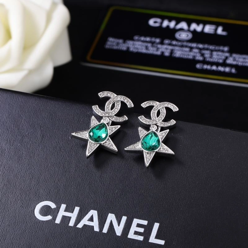 Chanel Earrings Bold 227346