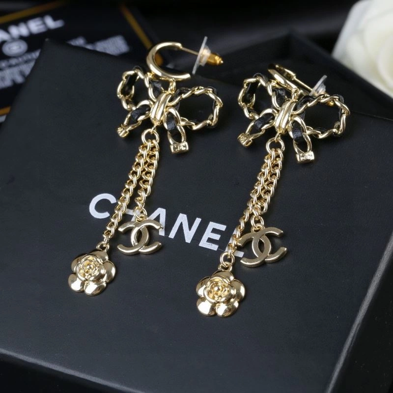 Versatile Chanel Earrings 227344