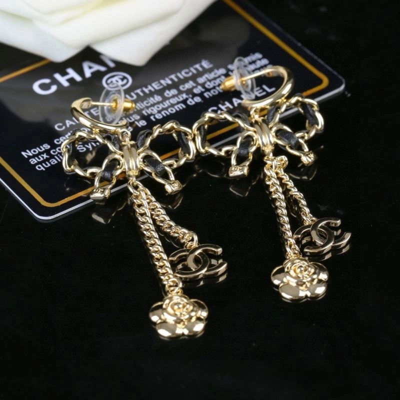 Versatile Chanel Earrings 227344