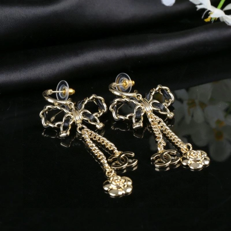 Versatile Chanel Earrings 227344