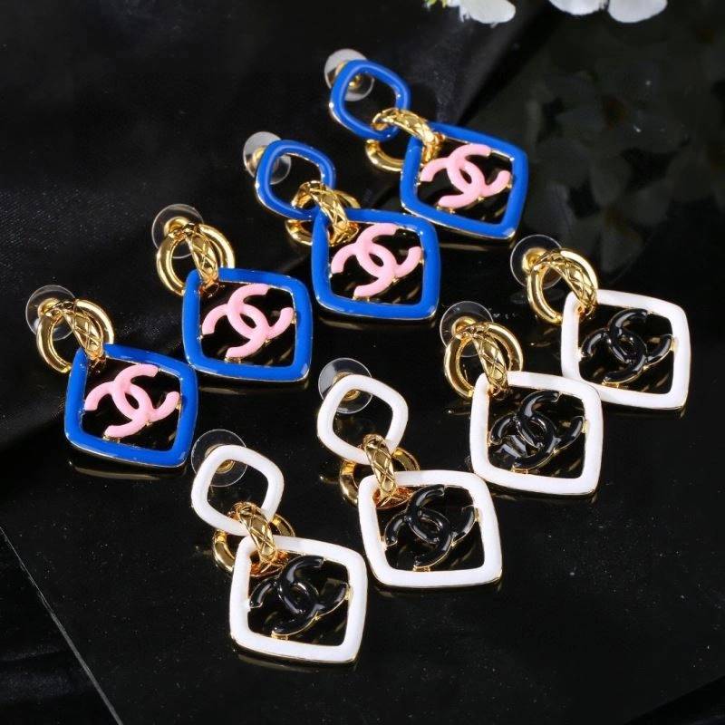 Chanel Earrings Snug 227338