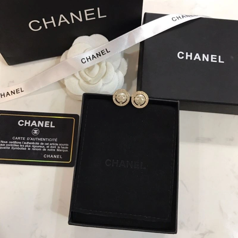 Seasonal Chanel Earrings 227327