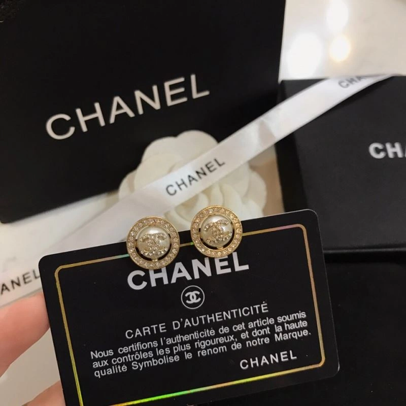 Seasonal Chanel Earrings 227327
