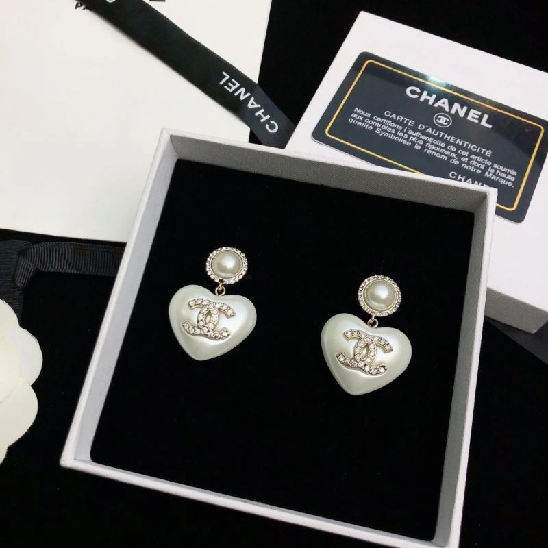 Neat Chanel Earrings 227336
