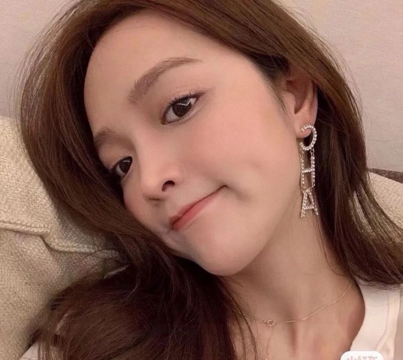 Minimalist Chanel Earrings 227317
