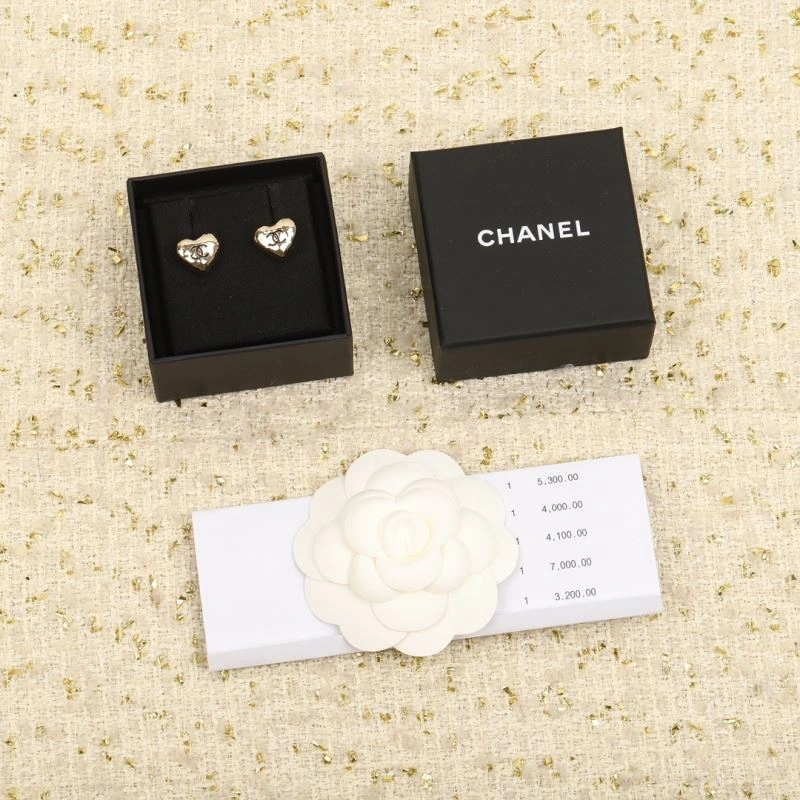 Chanel Earrings Lightweight 227389