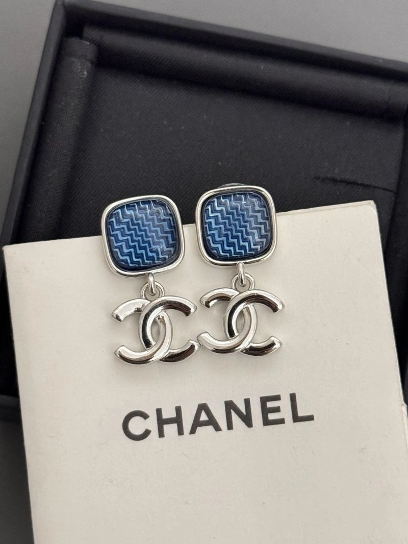 Supportive Chanel Earrings 227311