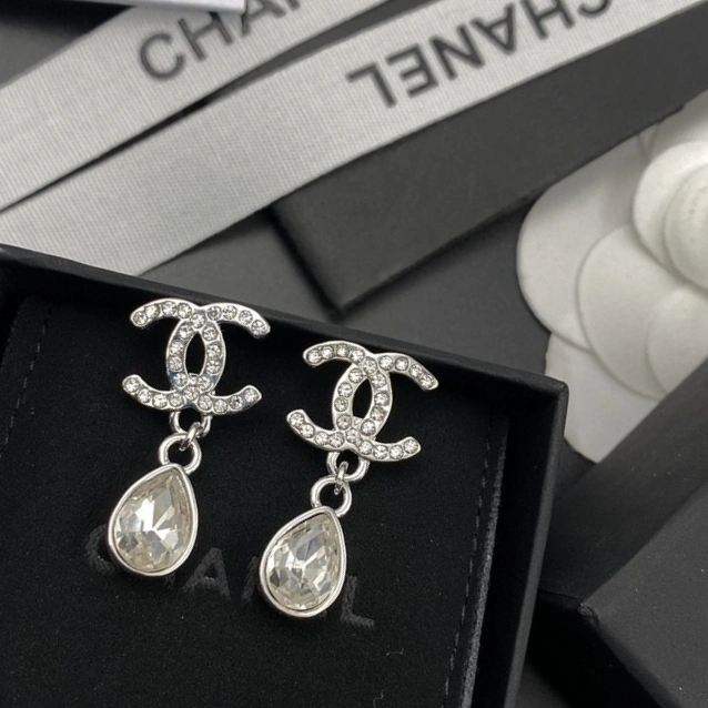 Chanel Earrings WaterResistant 227361