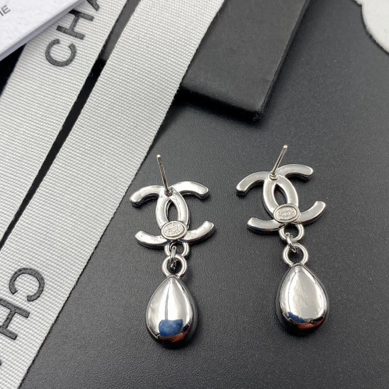 Chanel Earrings WaterResistant 227361