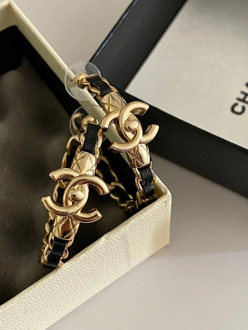 Casual Chanel Earrings 227321