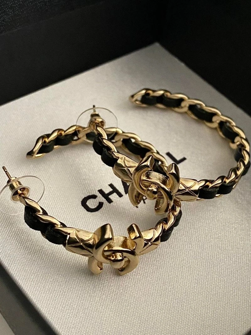 Casual Chanel Earrings 227321