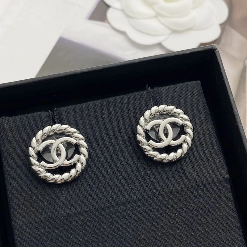 Chanel Earrings FreshLook 227360