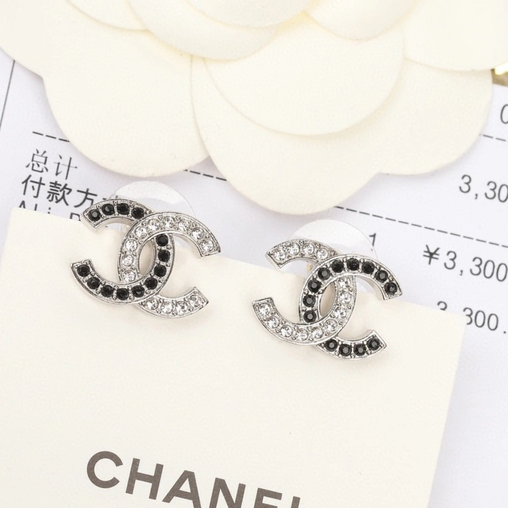 Chanel Earrings Breathable 227348