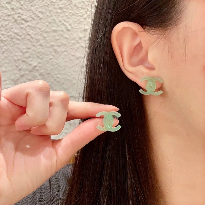 Trendsetting Chanel Earrings 227319