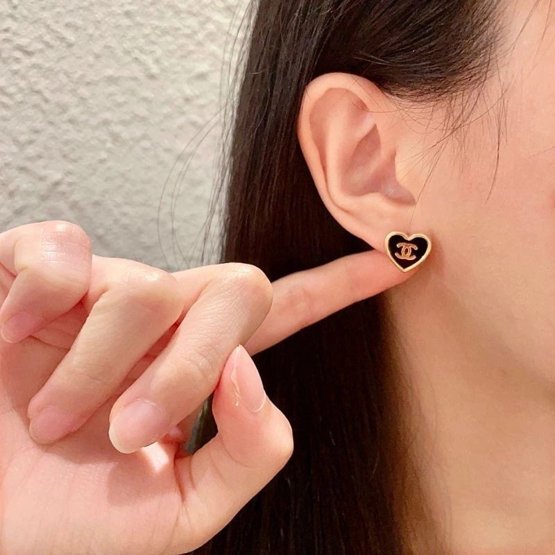 Timeless Chanel Earrings 227300