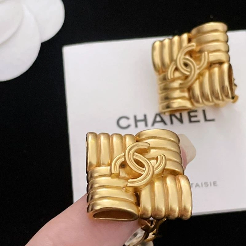ModernLook Chanel Earrings 227295