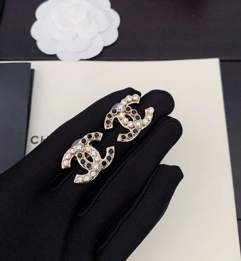 FashionForward Chanel Earrings 227301
