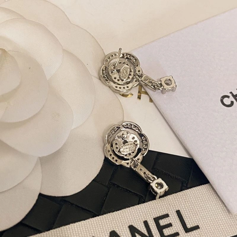Vibrant Chanel Earrings 227286