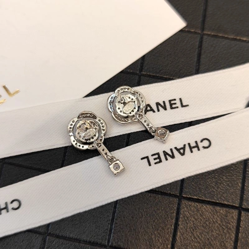 Vibrant Chanel Earrings 227286
