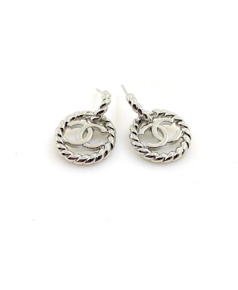 Breathable Chanel Earrings 227280