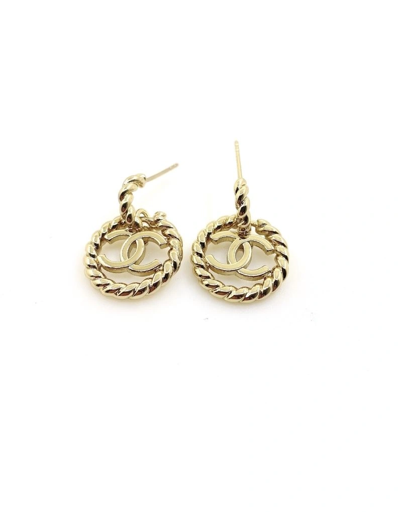 Chanel Earrings Compact 227285