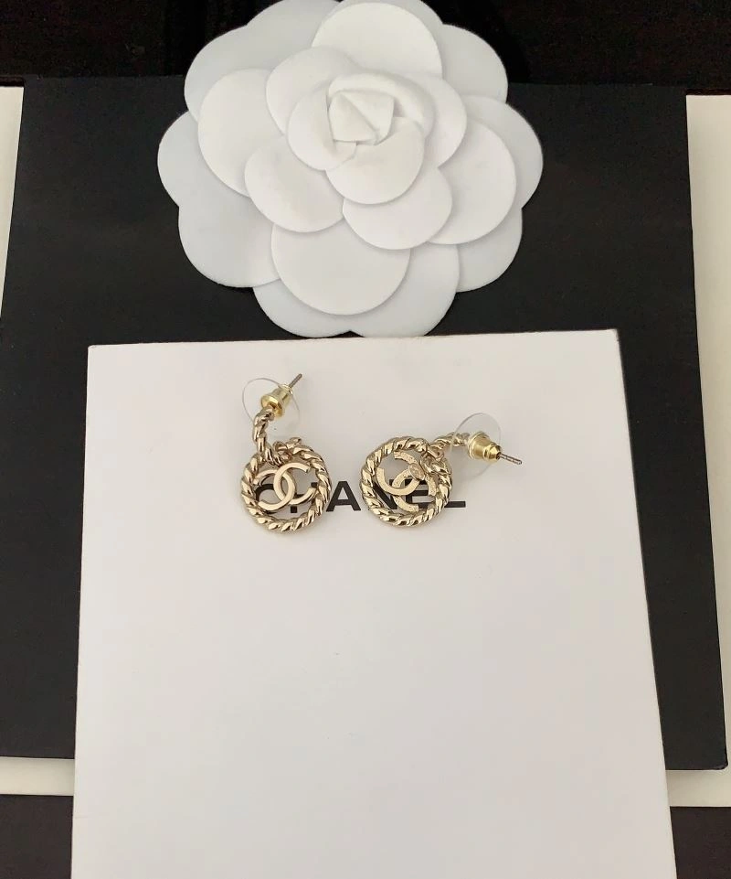 Chanel Earrings Compact 227285