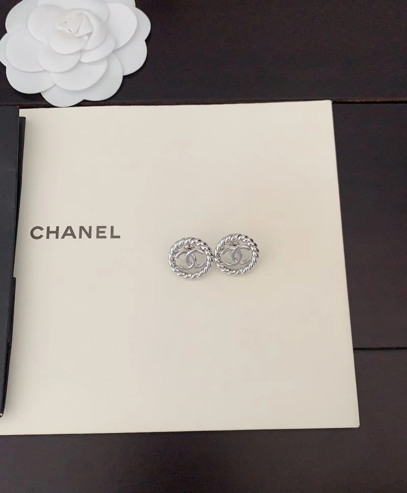 Minimalist Chanel Earrings 227320