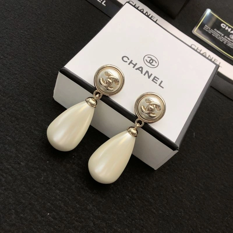 Chanel Earrings Lightweight 227324