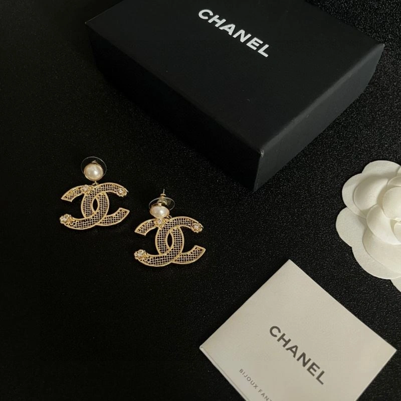 Chanel Earrings Packable 227278