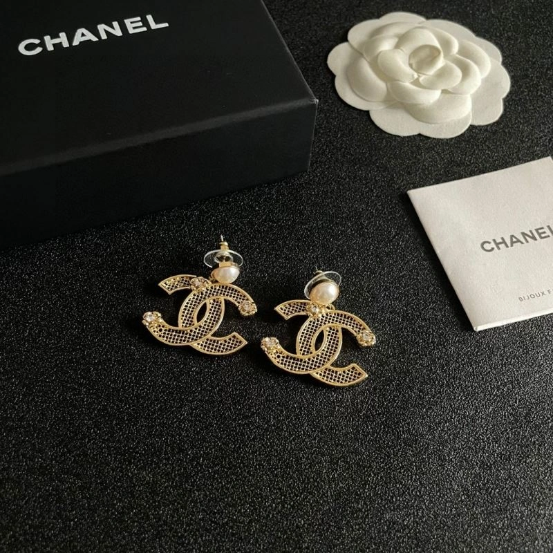 Chanel Earrings Packable 227278