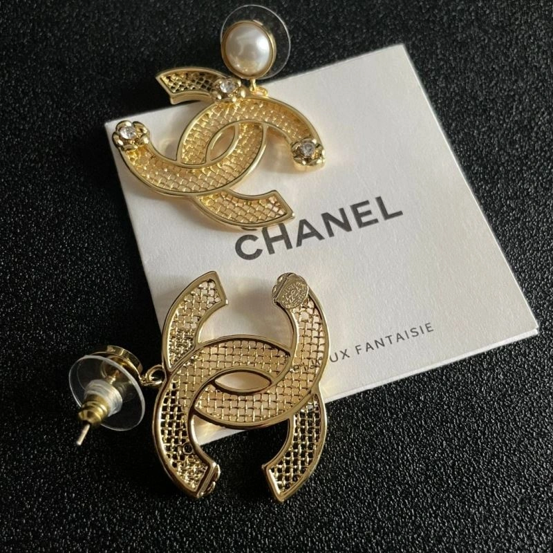 Chanel Earrings Packable 227278