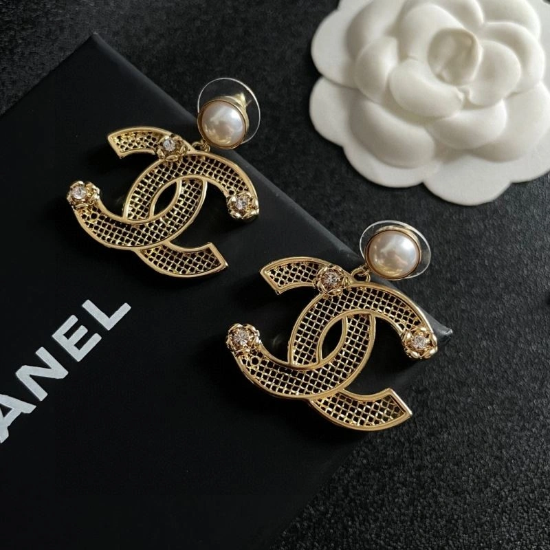 Chanel Earrings Packable 227278