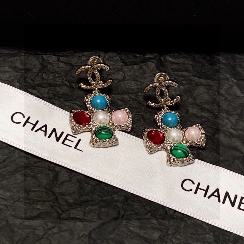 Chanel Earrings Comfortable 227291