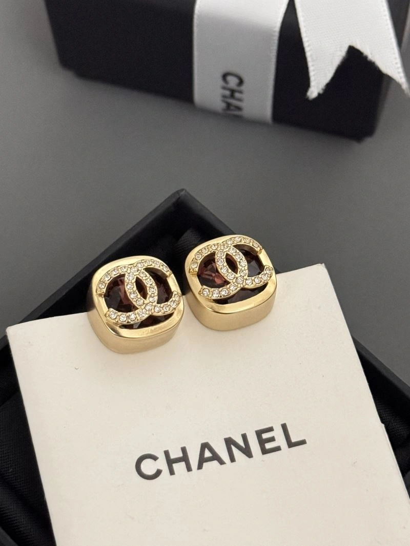 Chanel Earrings Stylish 227260