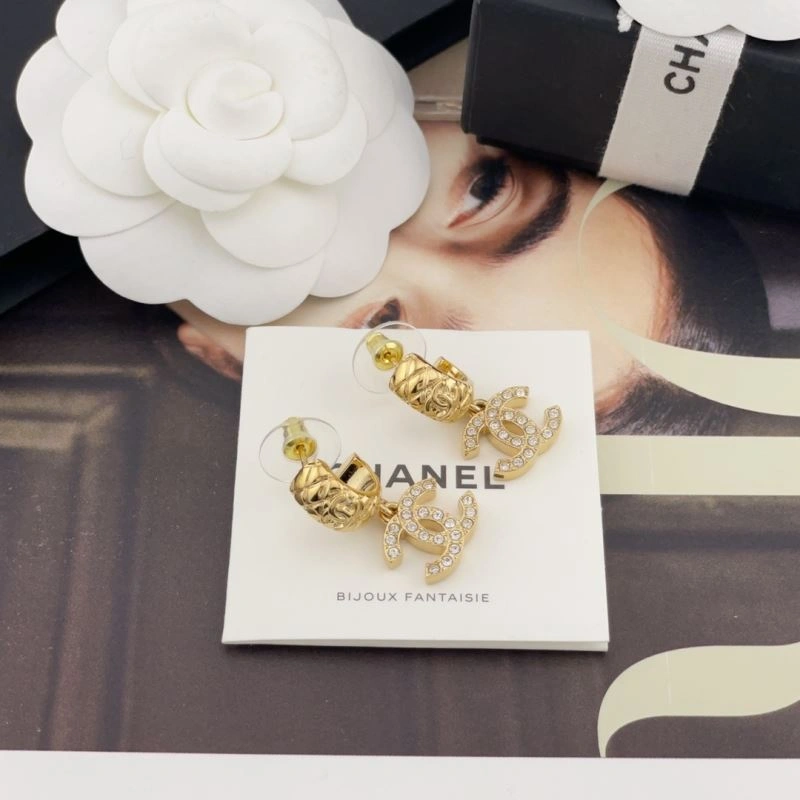 Chanel Earrings Lightweight 227325