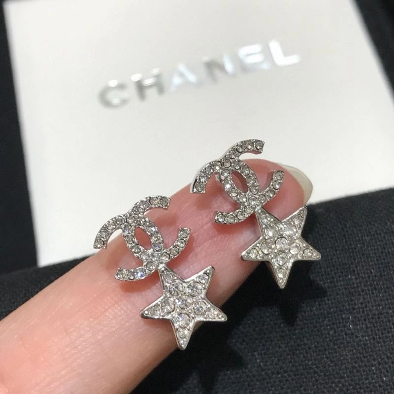 HighPerformance Chanel Earrings 227309