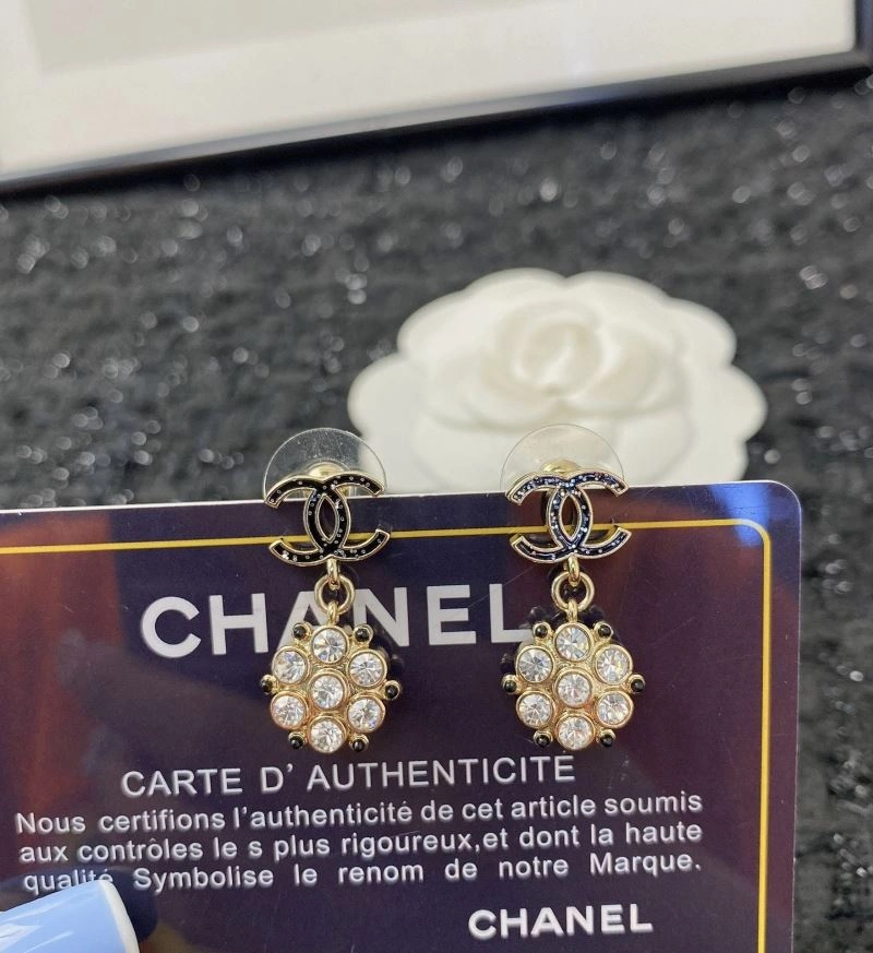 Chanel Earrings Durable 227263