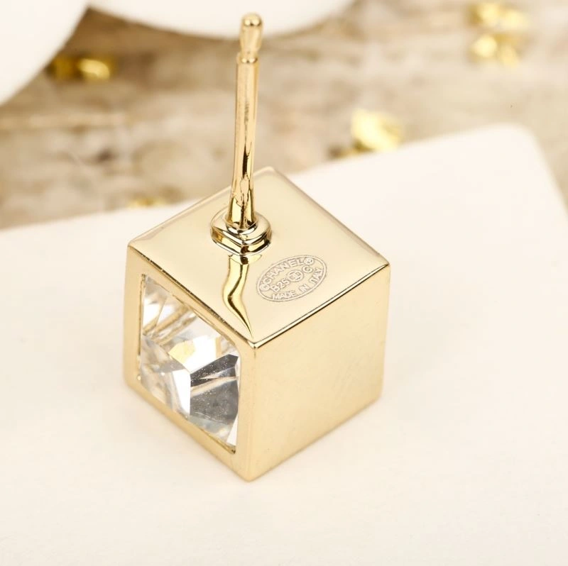 Compact Chanel Earrings 227269