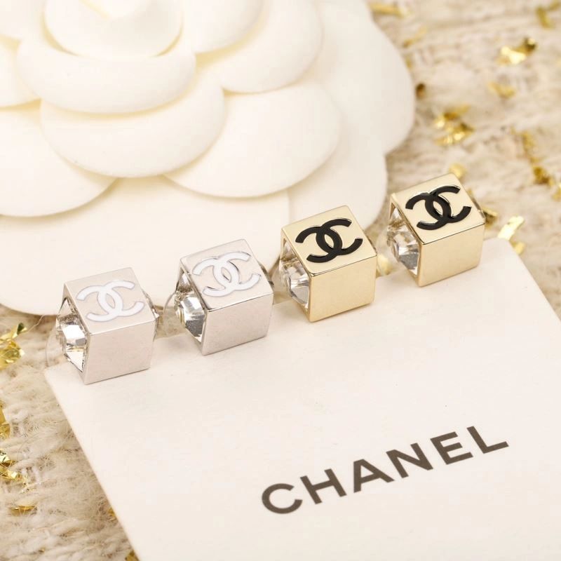 Compact Chanel Earrings 227269