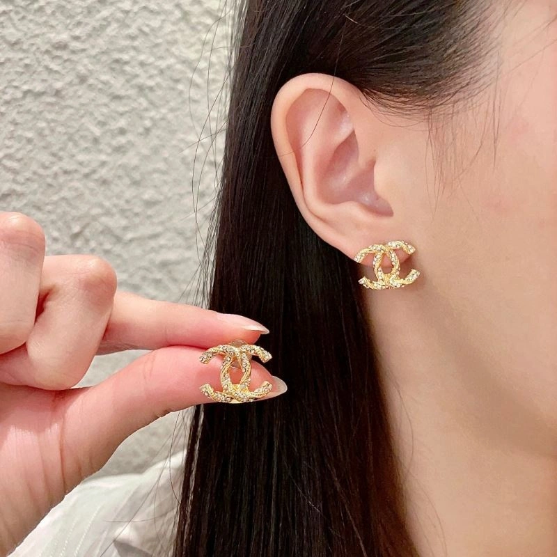 Chanel Earrings Affordable 227251