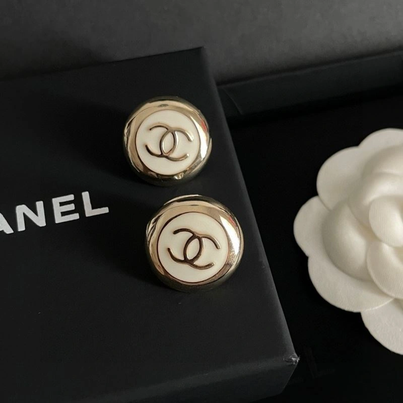 Chanel Earrings Stylish 227225