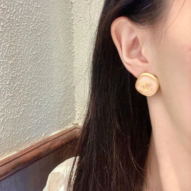 Chanel Earrings SmoothTexture 227232