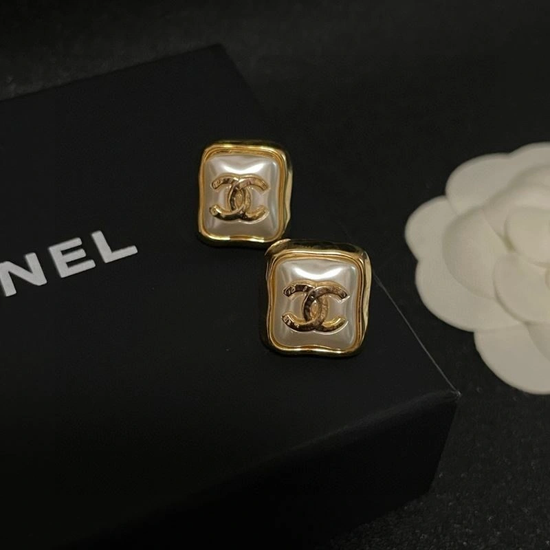 Chanel Earrings Trendy 227222
