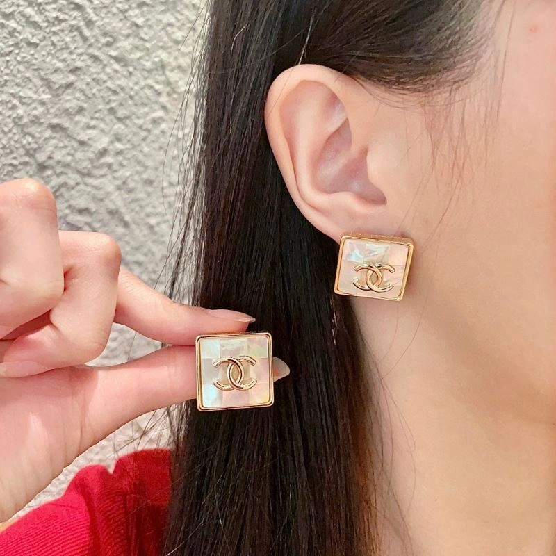 Sustainable Chanel Earrings 227229