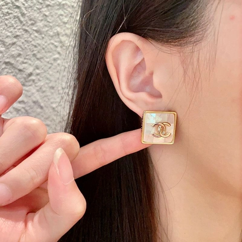 Sustainable Chanel Earrings 227229