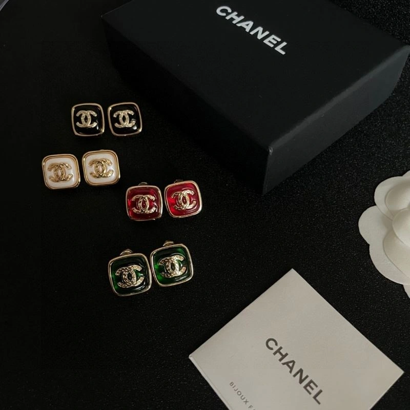 Chanel Earrings Breathable 227210