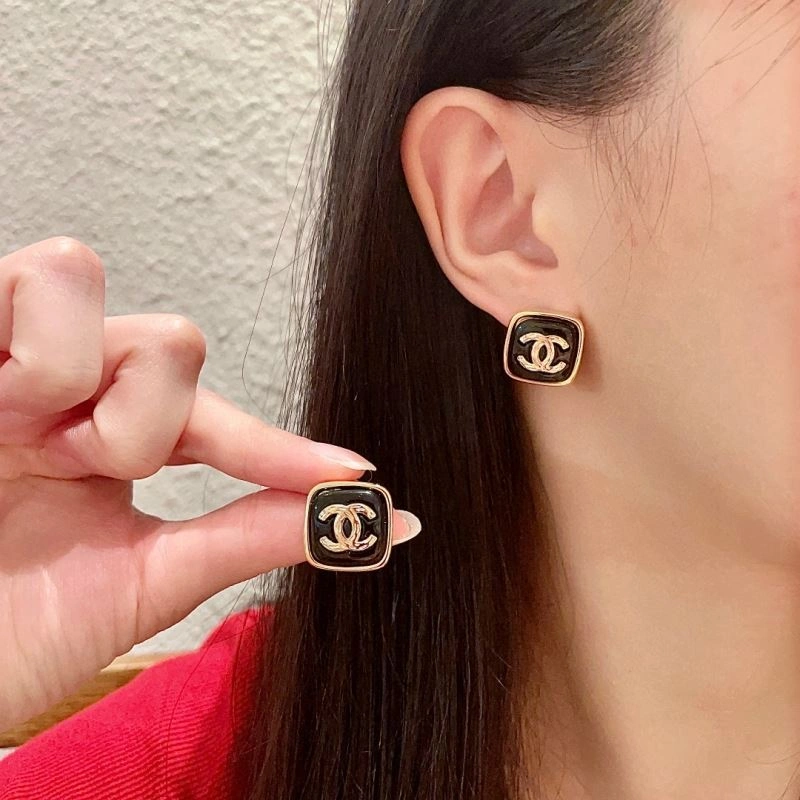 Chanel Earrings SoftTouch 227206