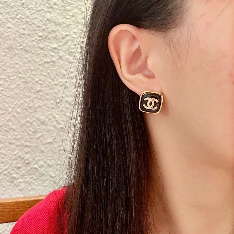 Chanel Earrings SoftTouch 227206