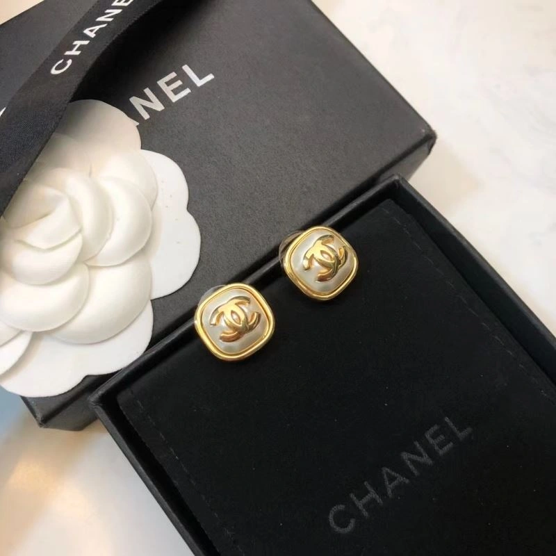 Chanel Earrings Sophisticated 227195