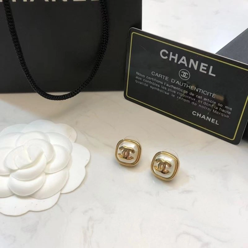 Chanel Earrings Sophisticated 227195